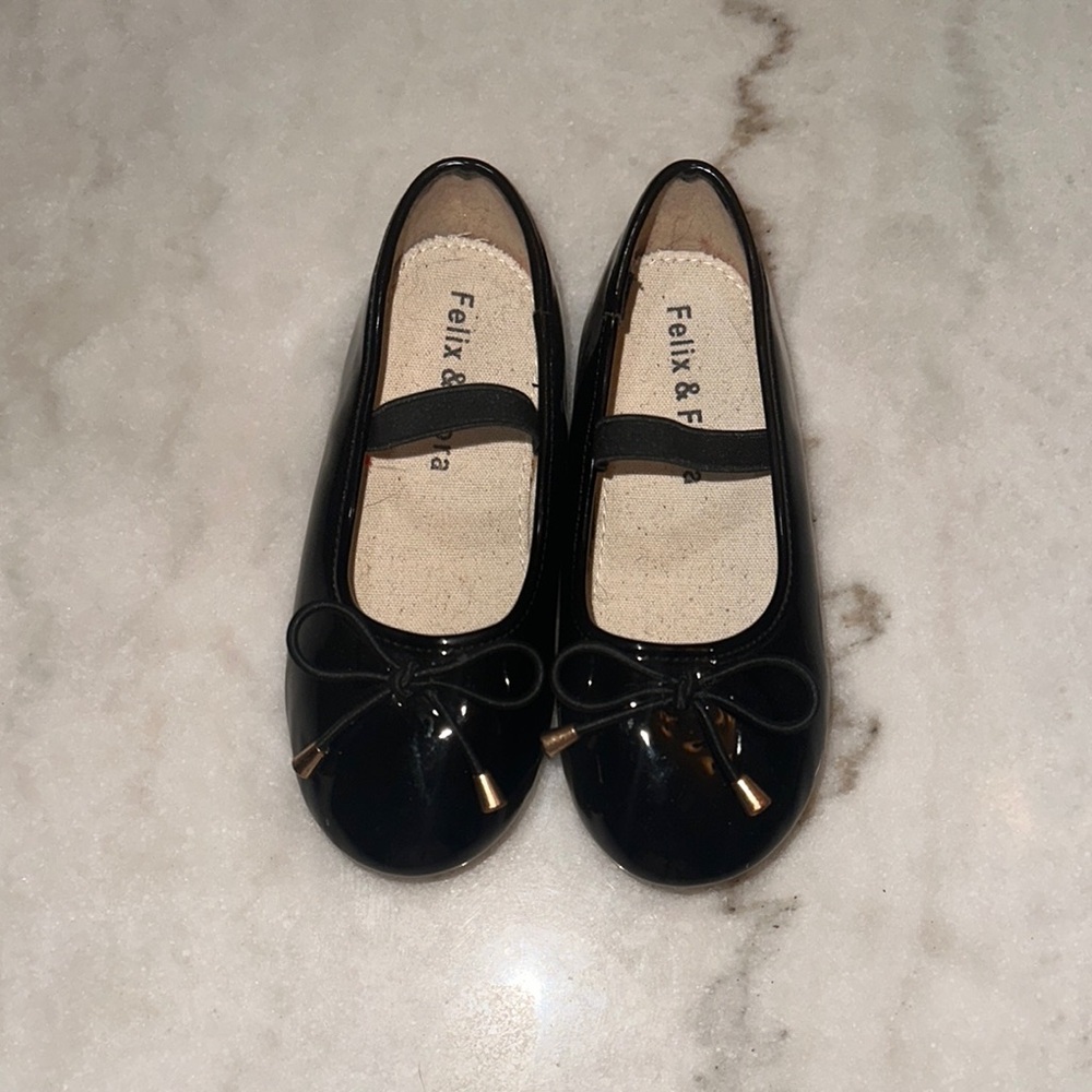 Feliz and flora‎ Elegant Black Dress girl Shoes with Bow Detail size 9